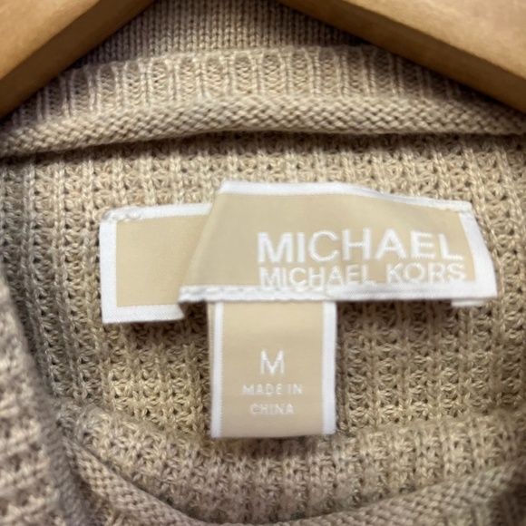 🚨CLEARANCE 0124-116 Natural Cropped Michael Kors Sweater - Picture 4 of 4